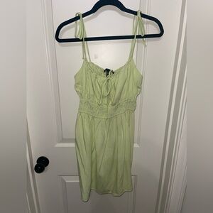 FOREVER 21 Woven Dress- SH pistachio (with slit in middle)